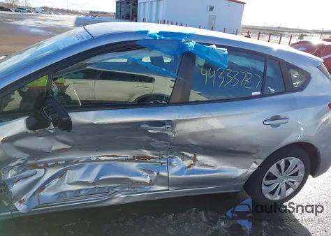 2022 Subaru Impreza Base 5-Door z USA, uszkodzony, nr VIN 4S3GTAB65N3720994